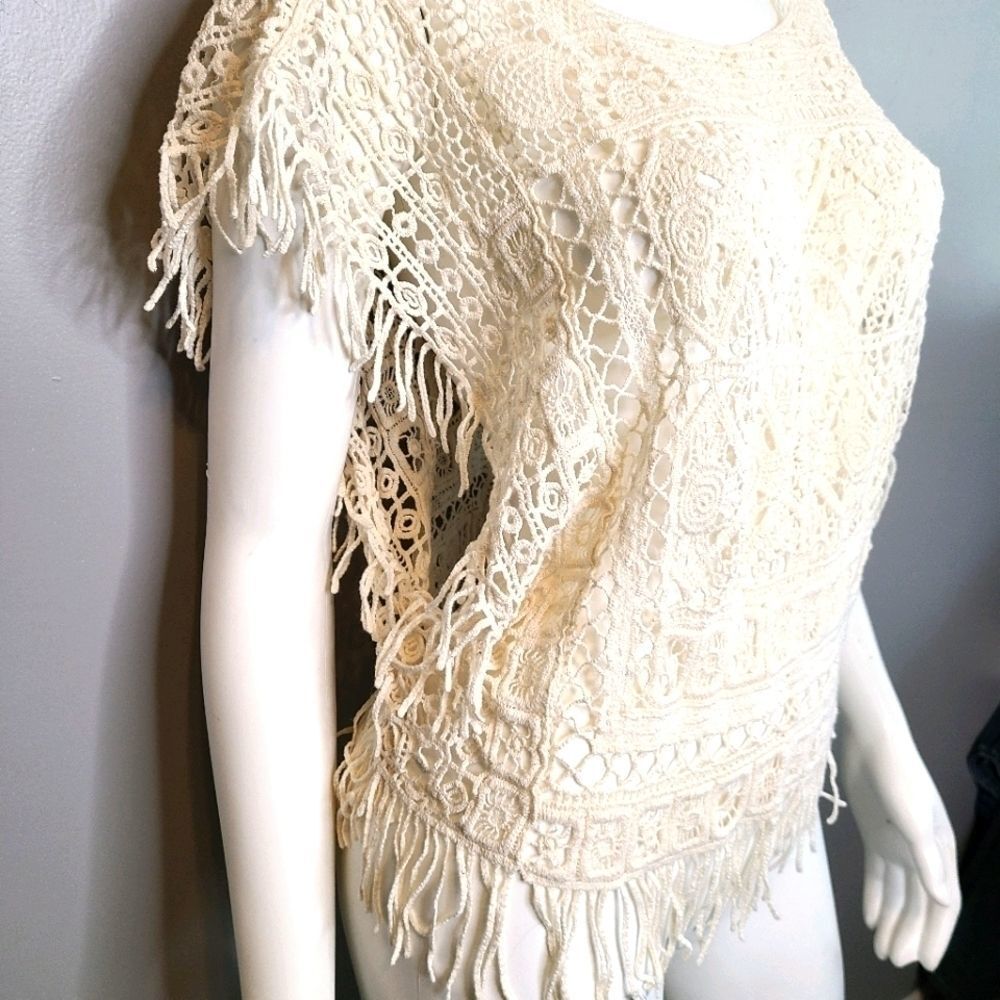 Cream Boho Crochet Top size Small - Picture 4 of 12